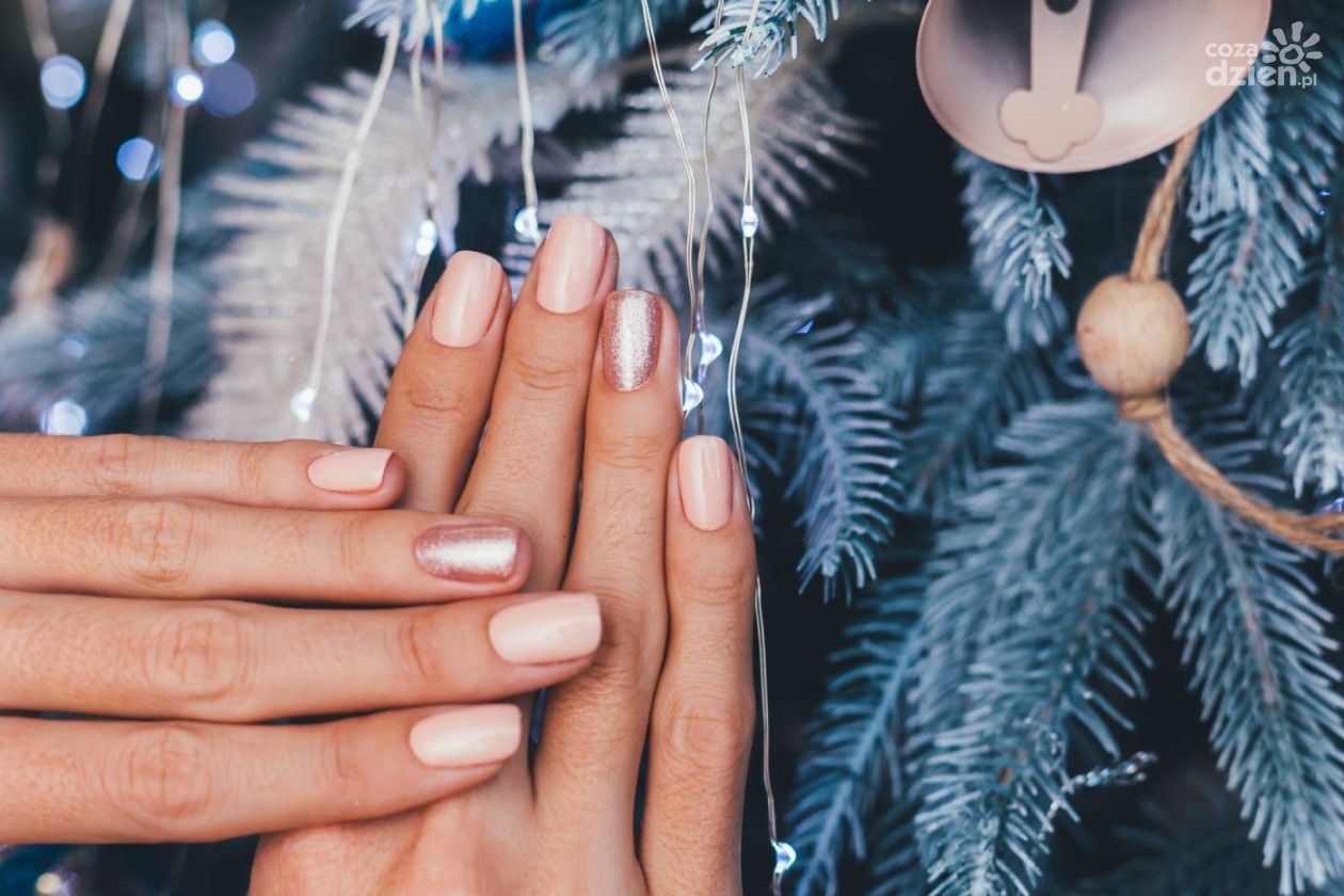 Lakiery hybrydowe do frencha - pozycje must-have