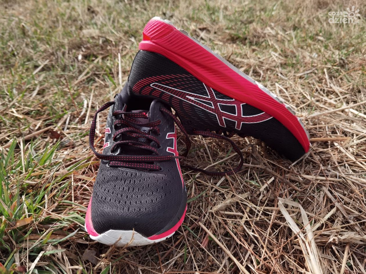 Poczuj się jak olimpijczyk w butach Asics ASICS GEL-CUMULUS 22 Tokyo