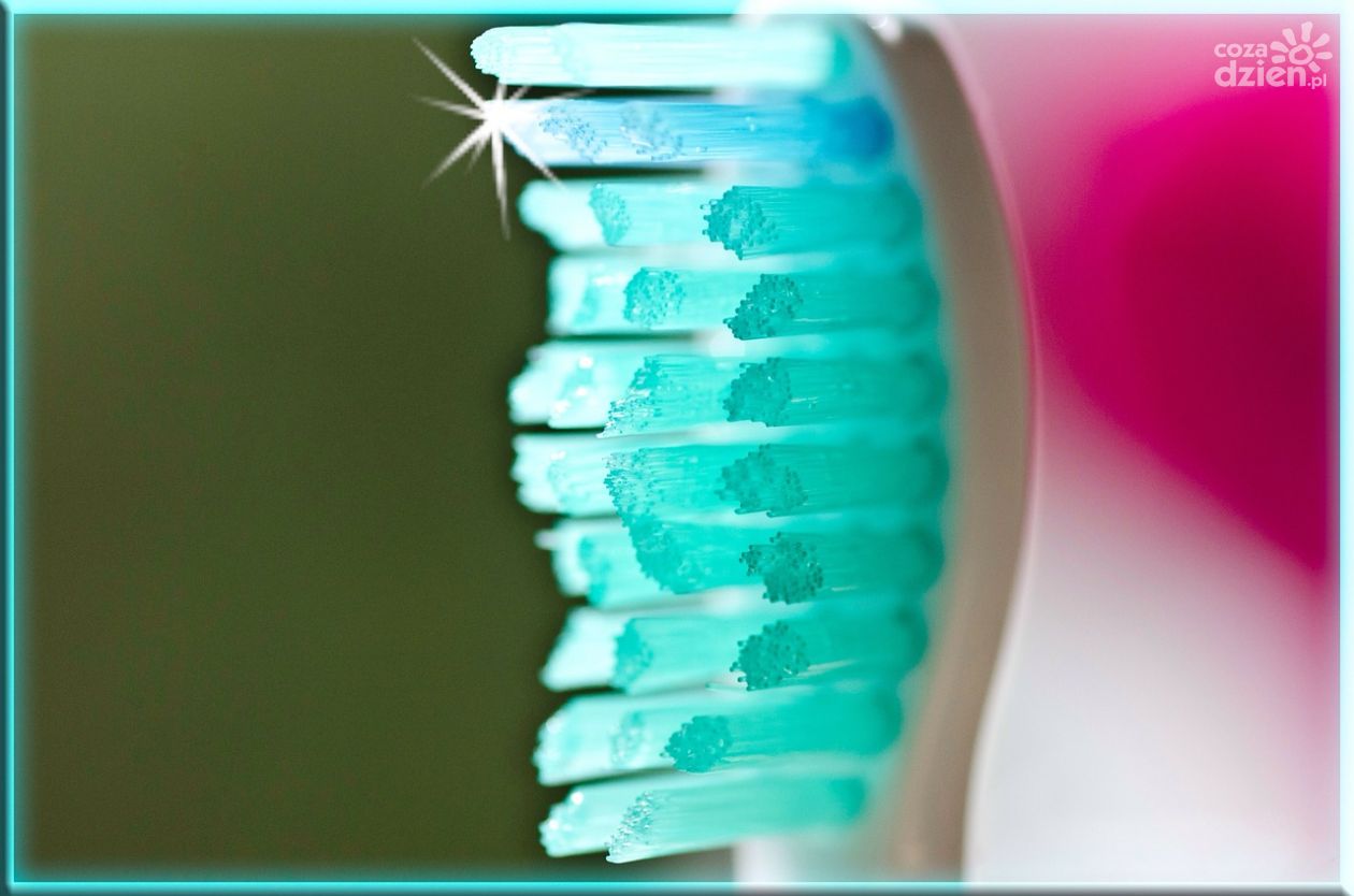 Szczoteczka soniczna do zębów - jak wybrać?