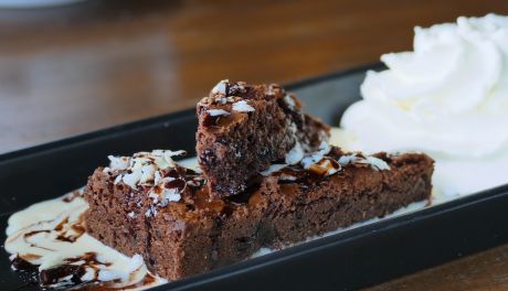 Pyszne, pachnące wanilią bezglutenowe brownie z bakaliami na expressowo 