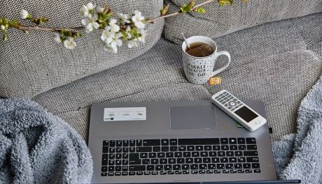 Home office okazał się pułapką żywieniową i emocjonalną