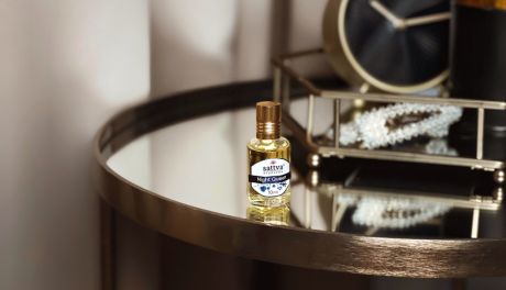 Kobiecość otulona zapachem - nowa linia perfum w olejku