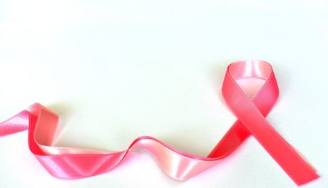 Październik miesiącem świadomości raka piersi - zadbaj o profilaktykę!