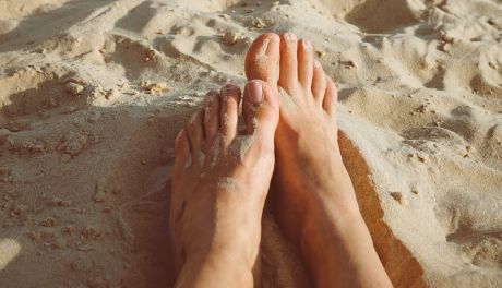 ROZPOCZNIJ SEZON NA ODKRYTE STOPY