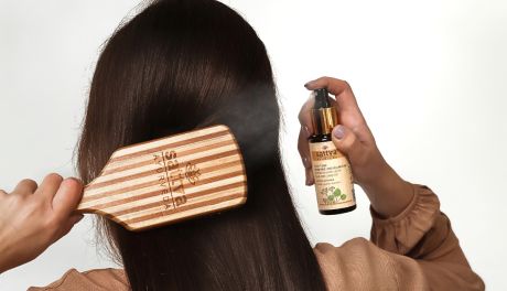 Od wcierania się zaczyna!  naturalny sposób na piękną fryzurę